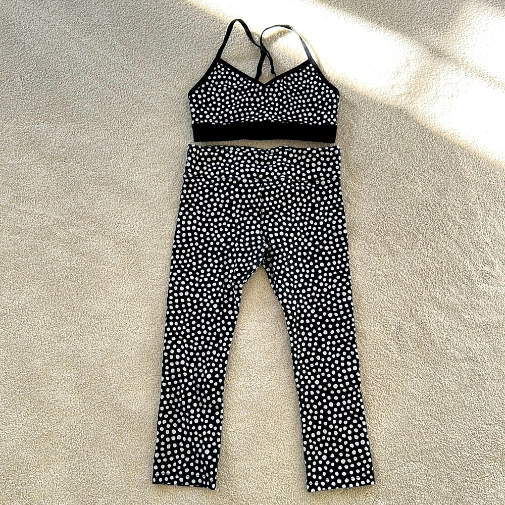 SET! Lorna Jane 7/8 Exercise Polka Dot Tights and Matching Bra